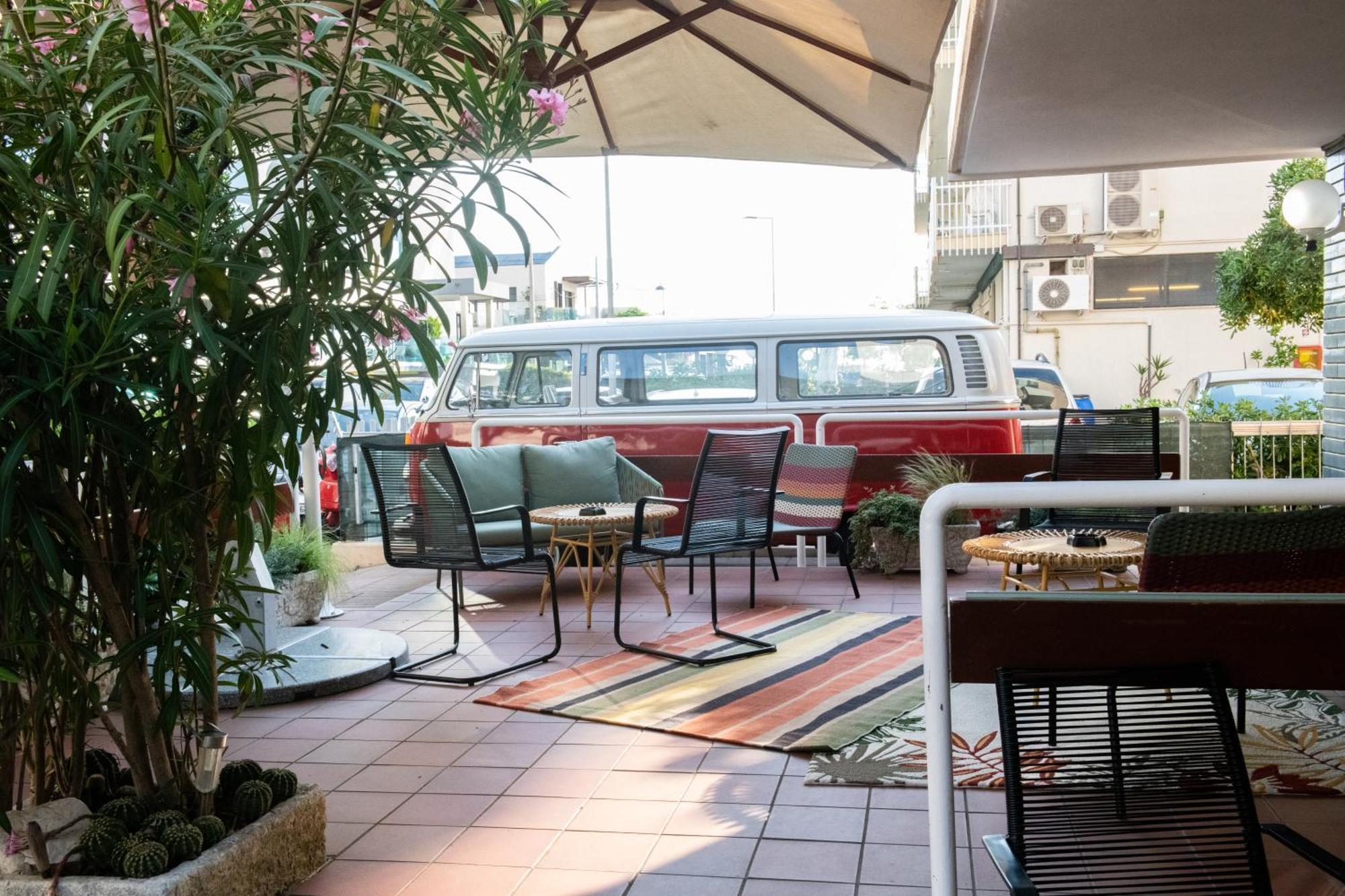Hotel Mirabella Riccione Buitenkant foto