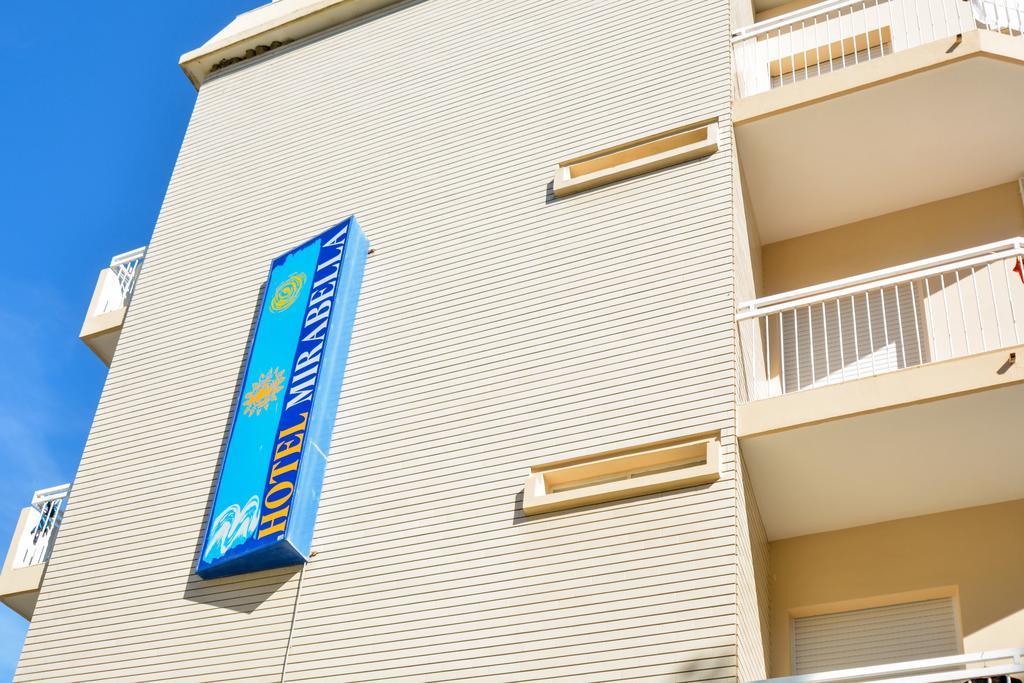 Hotel Mirabella Riccione Buitenkant foto