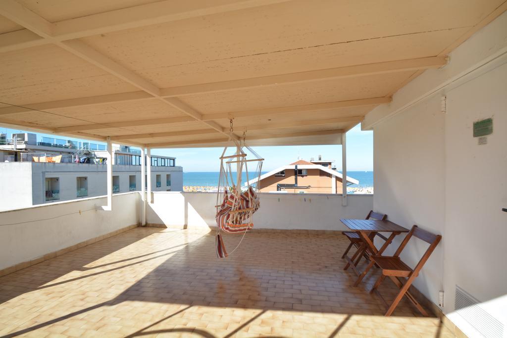 Hotel Mirabella Riccione Buitenkant foto