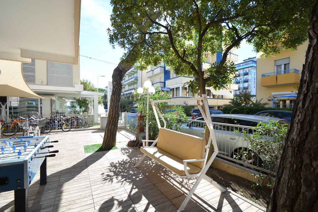 Hotel Mirabella Riccione Buitenkant foto